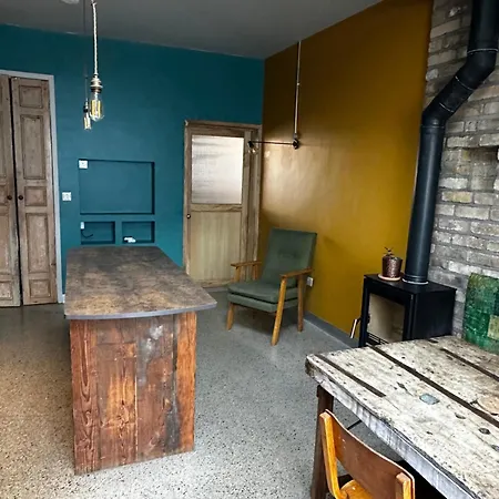펜션 Quirky House